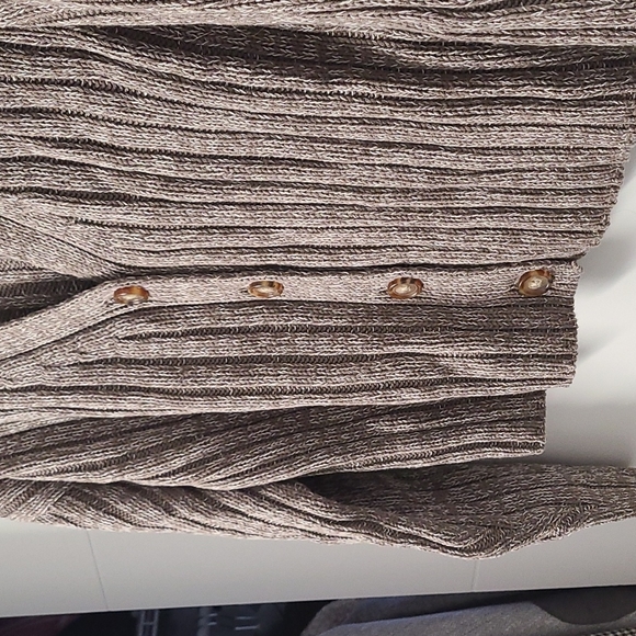 NWOT Cropped Cardigan - Picture 4 of 4